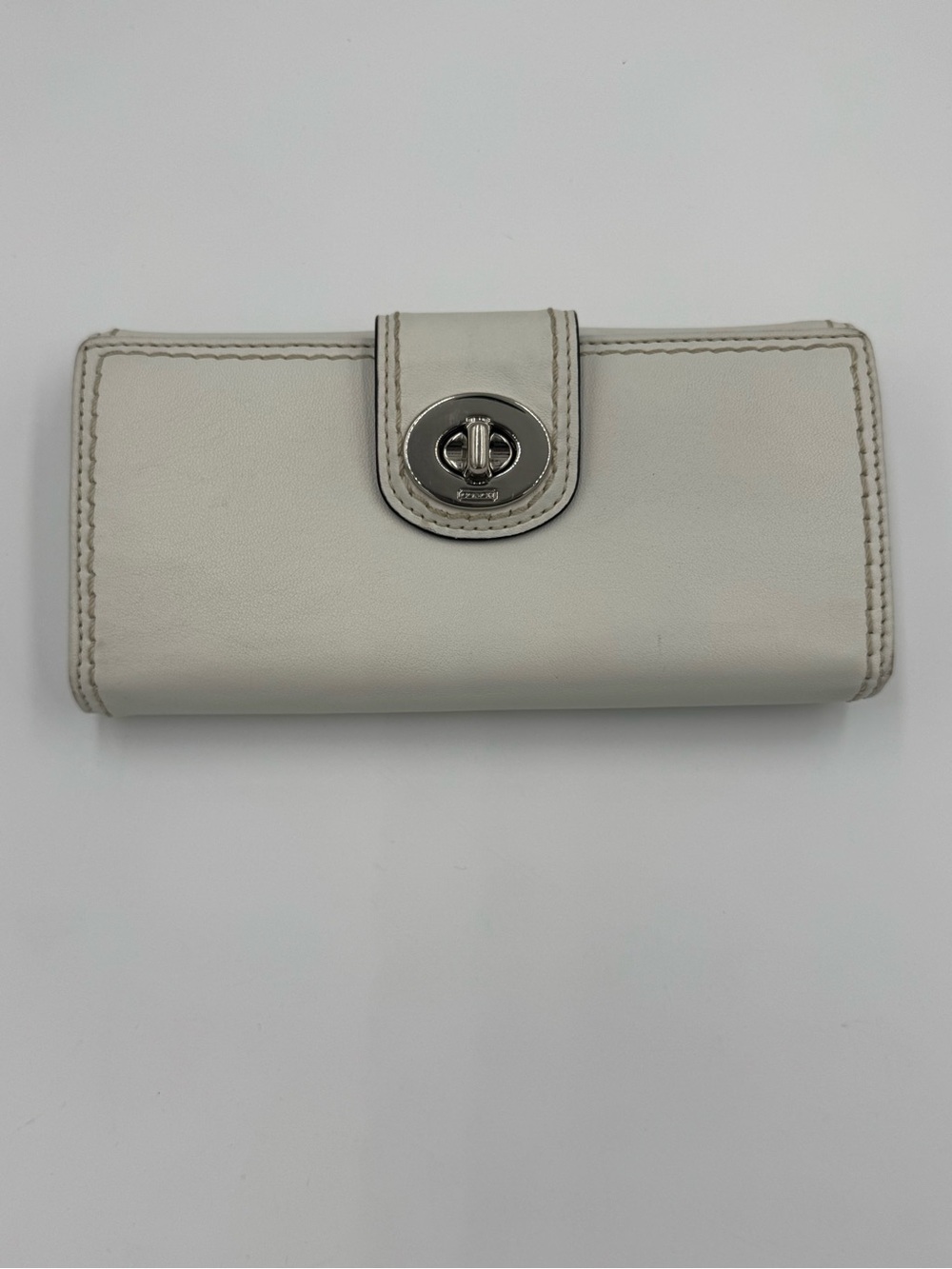 Coach Chalk White Leather Turn-Lock Wallet with Pink Interior Lining